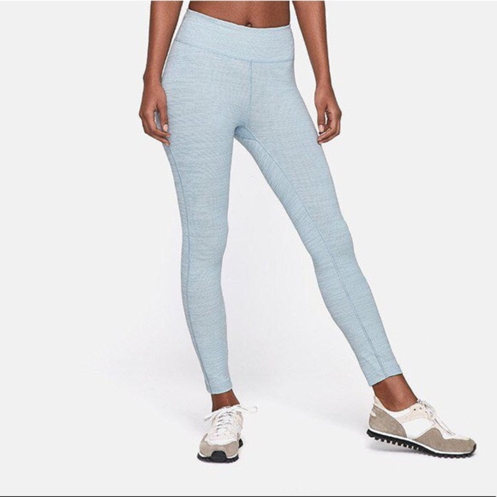 Outdoor Voices Ice Blue Techsweat 7/8 leggings XS